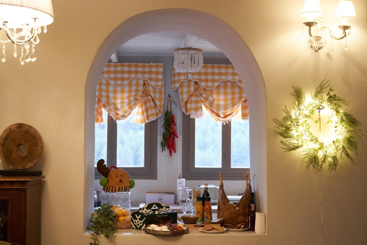Dandy Villas Dimitsana - A Family Ideal Charming Home In A Quaint Historic Neighborhood - 2 Fireplaces For Romantic Nights Экстерьер фото