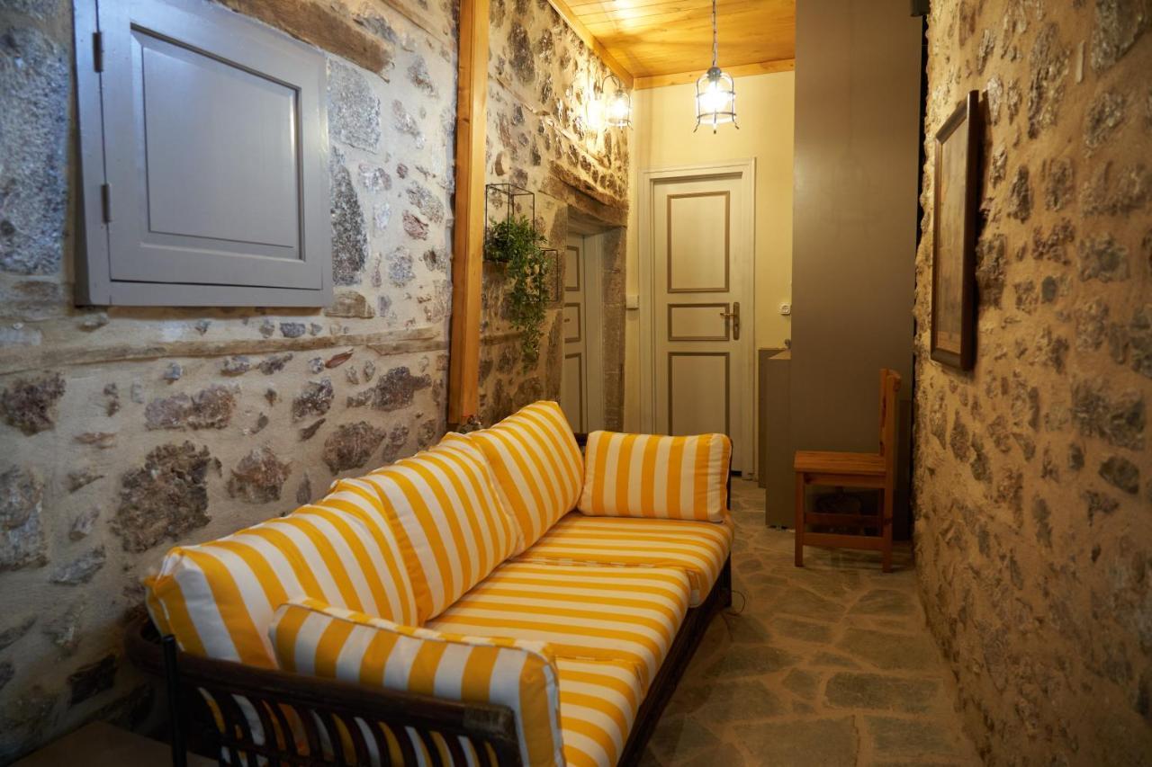 Dandy Villas Dimitsana - A Family Ideal Charming Home In A Quaint Historic Neighborhood - 2 Fireplaces For Romantic Nights Экстерьер фото